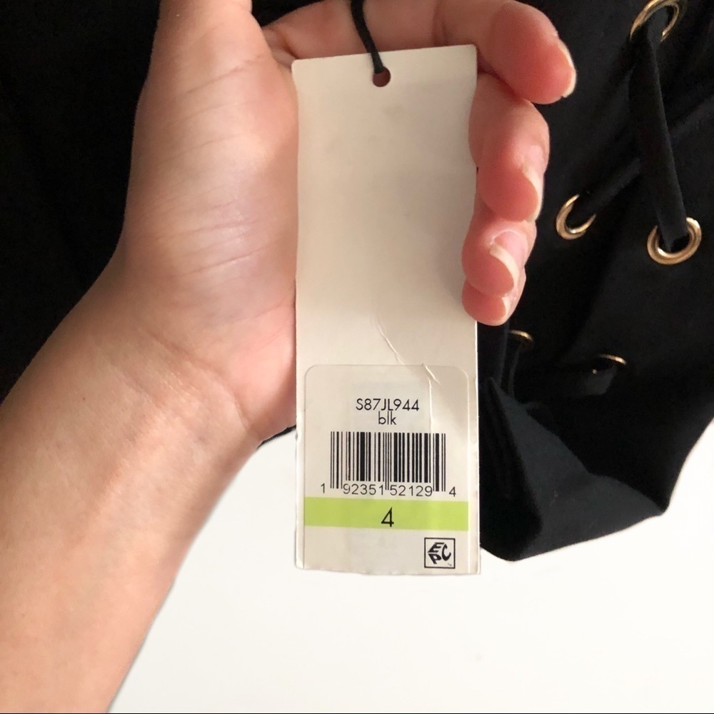 NWT Calvin Klein one button blazer with crisscross - Picture 6 of 7
